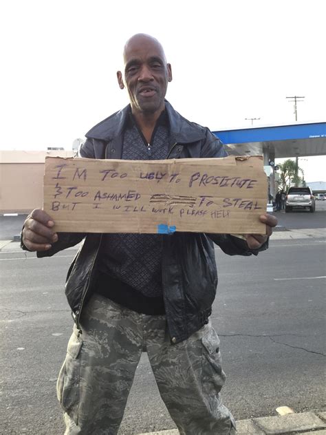 Funny Pics This Homeless Man S Sign