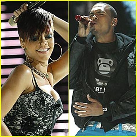 Rihanna Chris Brown Have Essence Chris Brown Rihanna Just Jared