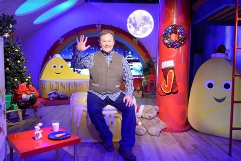 Who Is Reading The Cbeebies Bedtime Story This Christmas Manchester Evening News