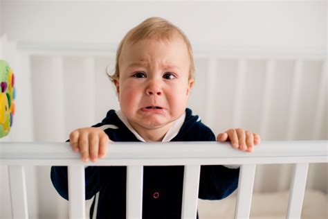 10 Tips To Reduce Separation Anxiety In Babies Mom365