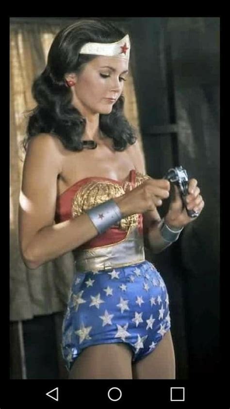 Pin By Ronaldo Martinez On Wonder Woman Wonder Woman Women Superhero