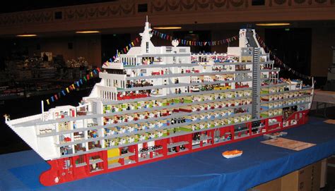 Traveloscopy Travelblog Struth Lego Boat A Labour Of Love