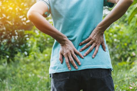 How Your Diet Affects Back Pain