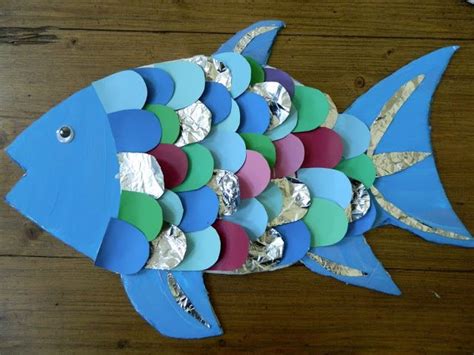 Interested in sharing the sea's amazing beauty through her art, ivy continues to return to the water for inspiration. Foam board fish, painted with acrylic paint, scales made ...