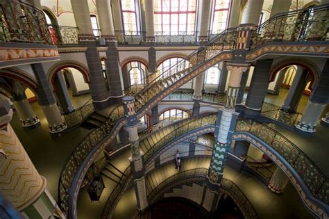 25 Of The Most Beautiful Staircases That Have Ever Existed Huffpost