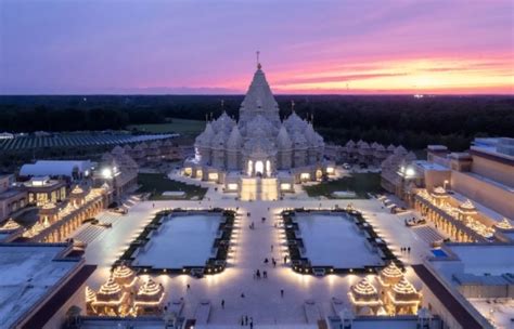 Worlds Largest Modern Day Hindu Temple Opens In Us Newsbharati