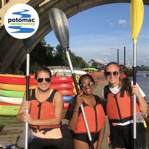 Paddle The Potomac An Alternative Happy Hour Dc With Gay For Good