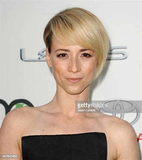 Actress Karine Vanasse Attends The 2014 Environmental Media Awards At News Photo Getty Images
