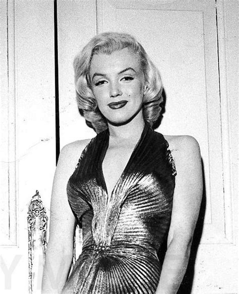 Marilyn Monroe At The Photoplay Awards 1953 Gentlemen Prefer