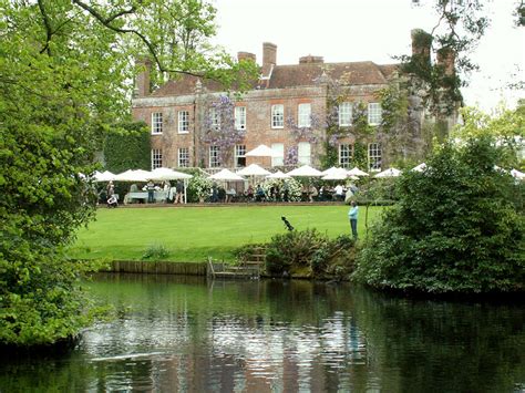 Pashley Manor Gardens Places To Visit In East Sussex