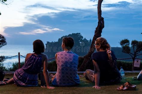 Bali Indonesia May 4 2017 Three Women On A Background Of Pura