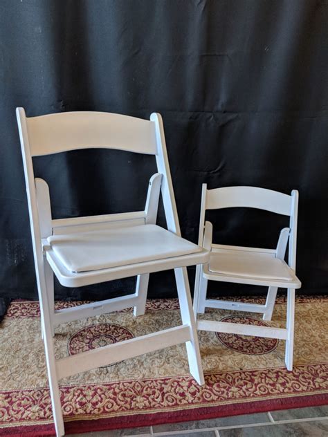 Highest quality and best priced chiavari chair, folding chairs, weddings chair rentals. Wedding Ceremony Chairs Rental In Brampton | KM Party Rental