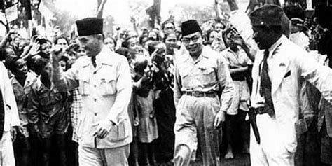 Menuju Kemerdekaan RI: Soekarno dan Hatta Disuguhi Teh dan Kue Oleh Marsekal Terauchi di Dalat