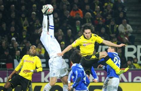 ※ i do not own rights for clips and. Neuer saves a point for Schalke 04 at Dortmund - Taipei Times