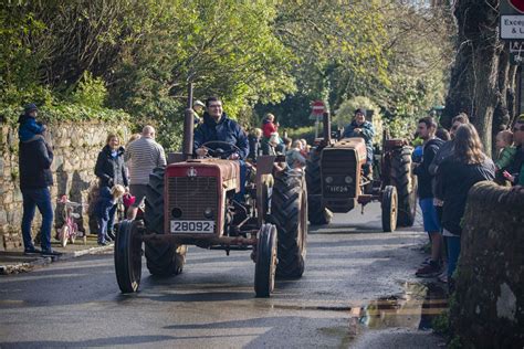 Tractor Fans Young And Old Enjoy Spring Run Guernsey Press