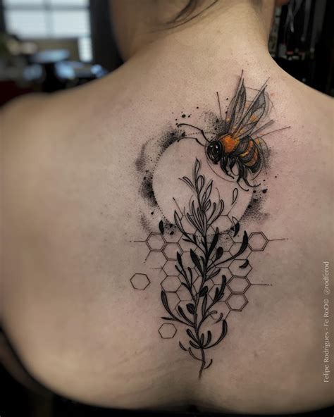Bee Tattoo Art By Felipe Rodrigues Rbesttattoos