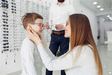 How To Choose The Correct Eyewear For Your Children
