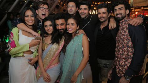 Raqesh Bapat And Riddhi Dogras Pre Diwali Bash Iwmbuzz