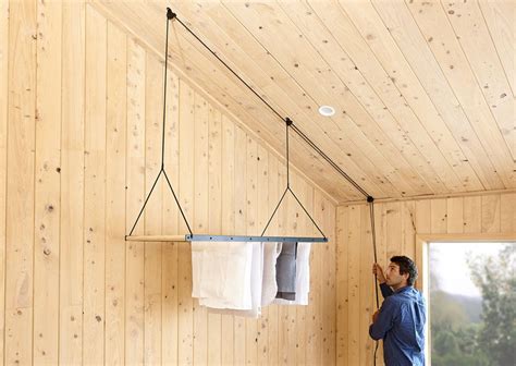 People consistently praise the rack for its sturdy nature in comparison to the clothesline is eight feet long and has a locking mechanism to tighten in place. This Hanging Clothes Drying Rack Can Be Raised And Lowered ...