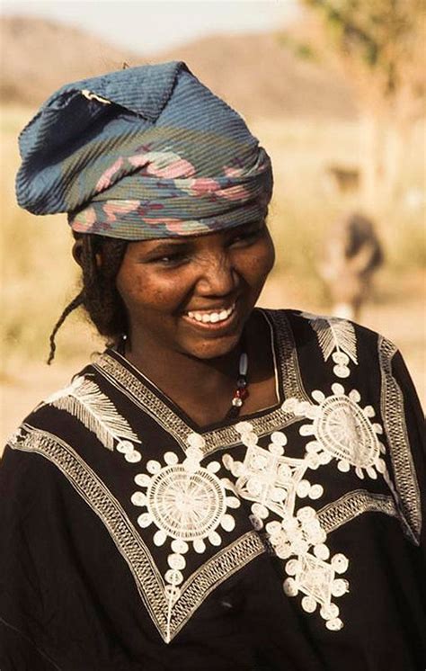 Africa Tuareg Woman Aïr Niger ©georges Courreges African People