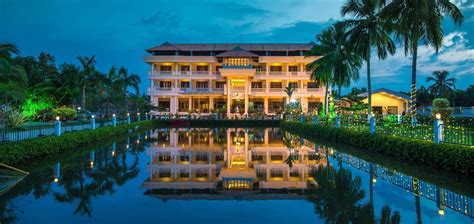 6 Days 5 Nights Deluxe Kerala Vacation Trip Advisor Award Winner