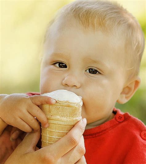 8 Important Things You Must Know When Giving Baby Ice Cream Baby Ice