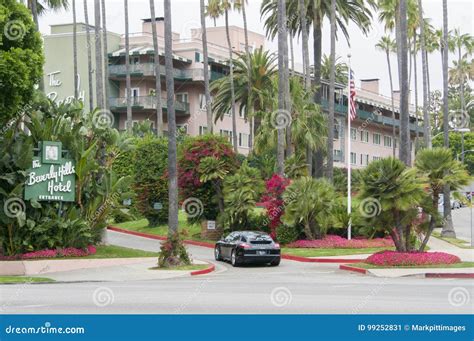 The Beverly Hills Hotel Entrance Los Angeles United States This Hotel Is Famous For His