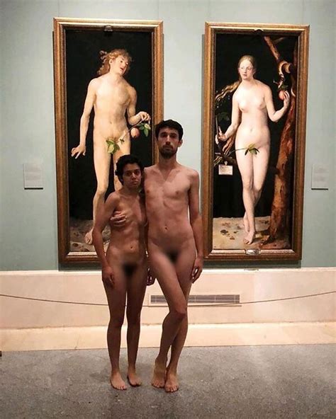 Como Adán y Eva una pareja se desnudó en el Museo del Prado Infobae