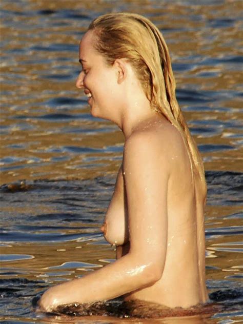 Dakota Johnson Topless 6 Photos Thefappening