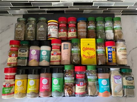 33 Essential Spices I Recommend Stocking Up On Food Storage Moms