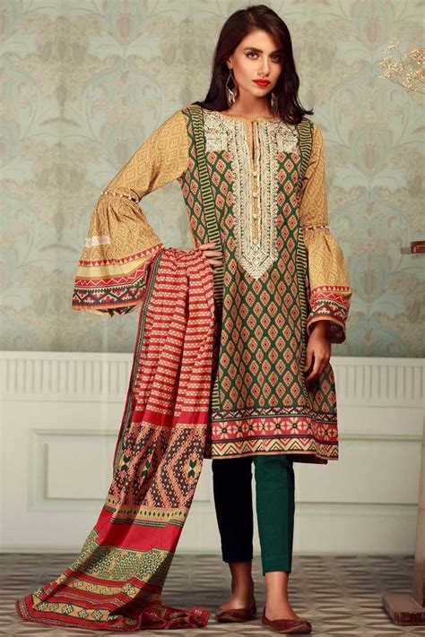 Latest Shalwar Kameez Designs For Girls 15 New Styles To Try Atelier