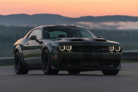 Dodge Is Pulling The Plug On The Hellcat In 2023 Carbuzz