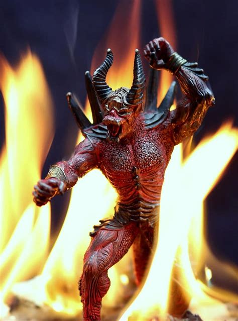 Devil Fire Flames Hell Figurine Evil Horns Pikist