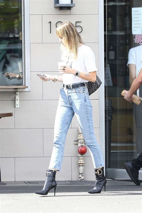 Miley Cyrus In Jeans Out In Los Angeles 21 Gotceleb