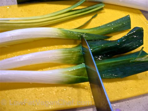 How To Cut And Prepare Leeks For Recipes