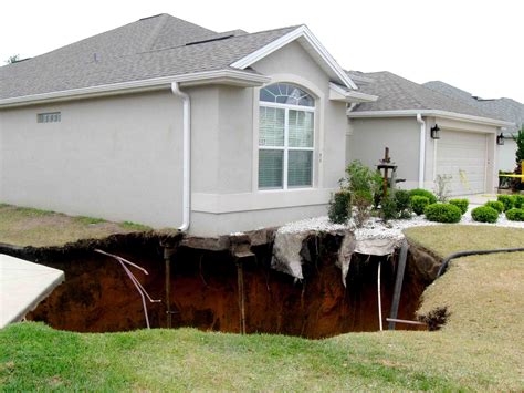 Deep Sinkhole Opens Up Next To Driveway At Home In The Villages Villages