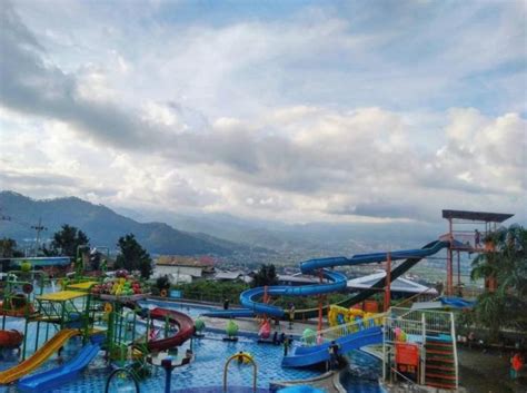 Bagaimana tidak, untuk ukuran wisata terbaik dengan fasilitas dan pelayanan terbaik bisa anda. Kusuma Waterpark: Review & Harga Tiket Masuk (2021)