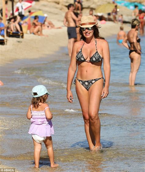 Tamara Ecclestone Almost Bursts Out Her Bikini While On Mykonos Family Holiday Daily Mail Online