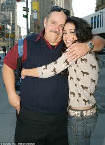 Vanessa Hudgens Father Dies From Cancer Before She Performs In Grease