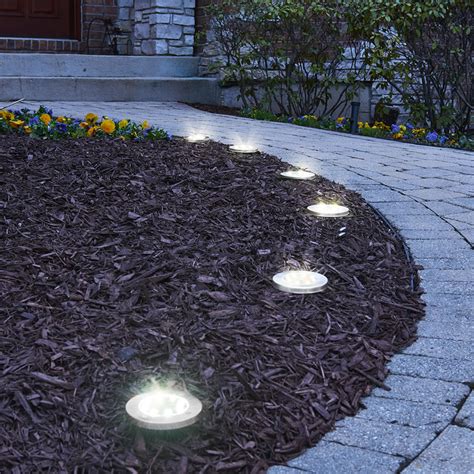 The Solar Led Landscape Lights Hammacher Schlemmer Solar Landscape