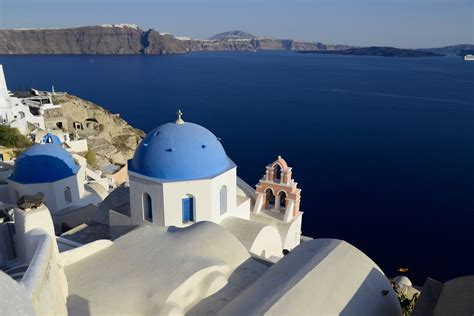 Oia 6 Santorinis Villages Pictures Greece In Global Geography