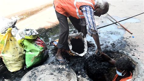 Supreme Court Asks Government What It Has Done To End Manual Scavenging The Hindu