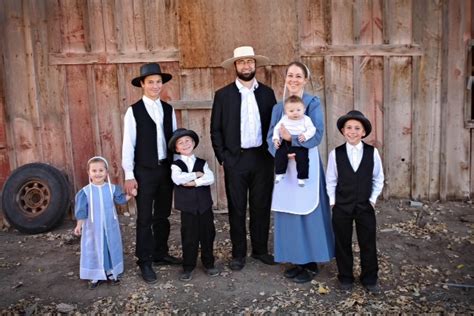 Who Are The Old Order Amish The Amish Schoolhouse