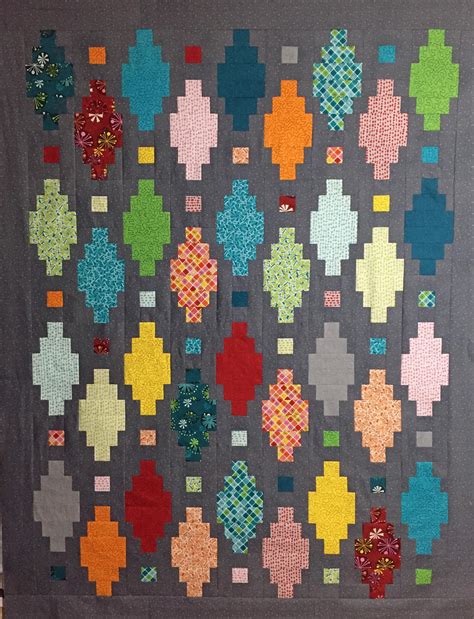 Beaded Lanterns Quilt - Quilt For Lovers FREE PATTERN