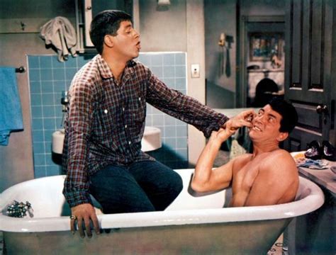 17 Memorable Screen Kisses Jerry Lewis Dean Martin Artists And Models