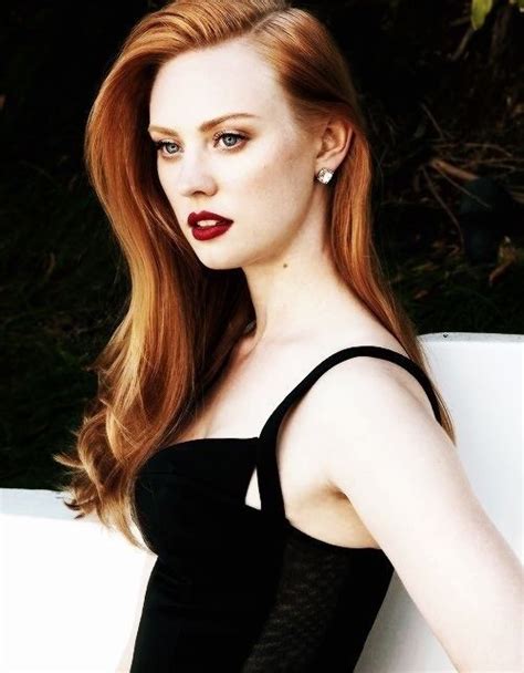 Deborah Ann Woll LONG RED HAIR BEAUTIFUL HAIR M E G H A N M A C