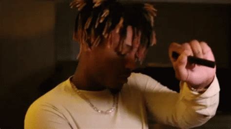 Juice Wrld Smoking Gifs Get The Best Gif On Giphy My Xxx Hot Girl