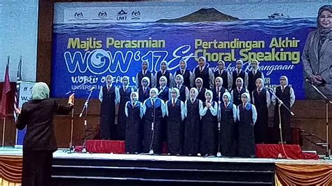 It's not a surprise to see ahmad being able to speak malay and english puyang being. SSP choral speaking 2017 - YouTube