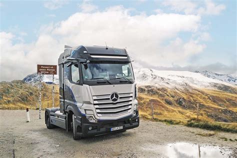 Mercedes Benz Hydrogen Fuel Cell Truck Completes First High Altitude