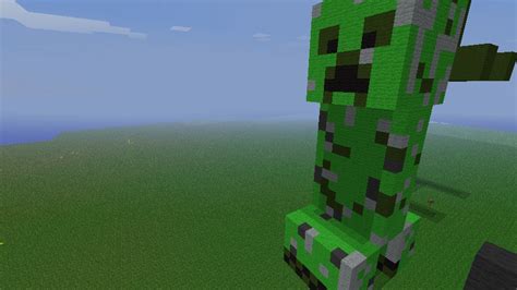 Creeper Statue Minecraft Map